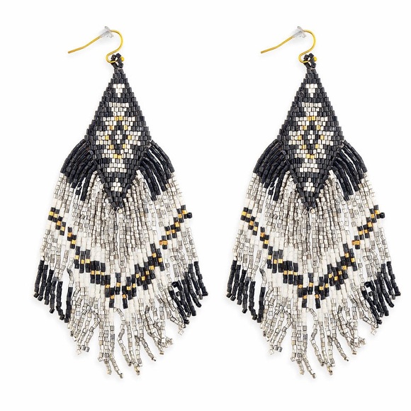 Myra Bag Jewelry - 💝New! Gorgeous Silver Gray Beaded tassel boho western tribal earrings jewelry